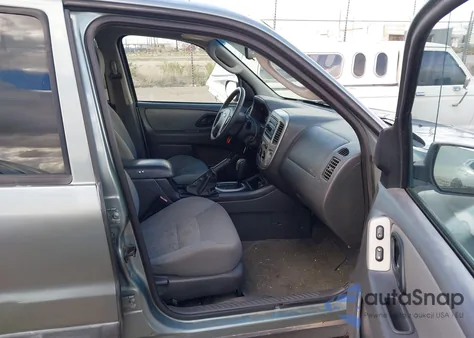 2006 Ford Escape Xlt/Xlt Sport from USA, damaged, VIN 1FMCU03186KB67706